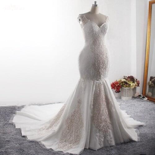 LZ372 Modest Soft Satin Sweetheart Neckline Mermaid Wedding Dresses With Lace Appliques Beaded Bridal Dress Illusion Back