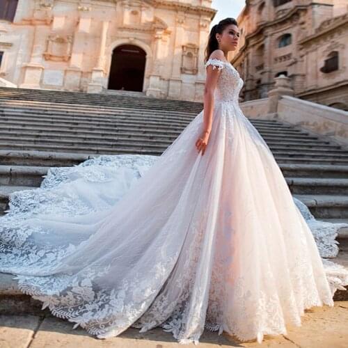 Romantic Pink Lace Appliques Long Sleeves Wedding Dress 2020 Sexy V Neck Sweep Train Bridal Gowns Custom Made Robe De Marriage