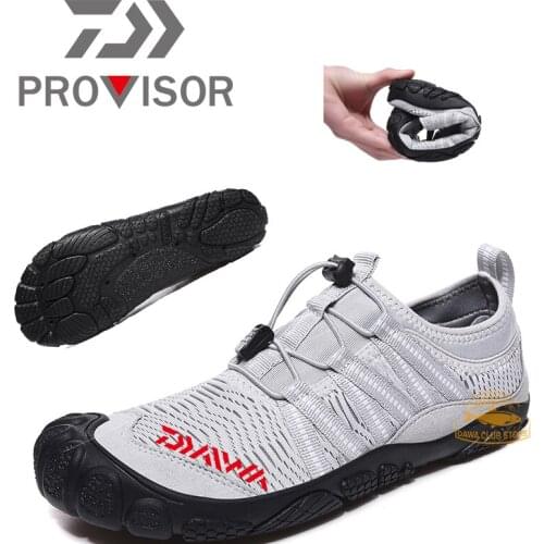 2020 Daiwa Breathable Climbing-Shoes Wading Dawa Non-slip Fishing Shoes Surf Quick-Dry Outdoor Men Woman Beach Shoes Size35-46