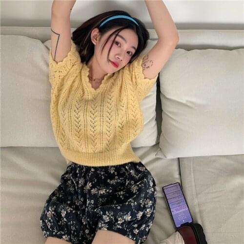 Short-sleeved Knitted T-shirt Women Hollow Out Summer Blouses Korean Tops Fashion Kawaii Short Crop Top Camiseta De Mujer Blusas