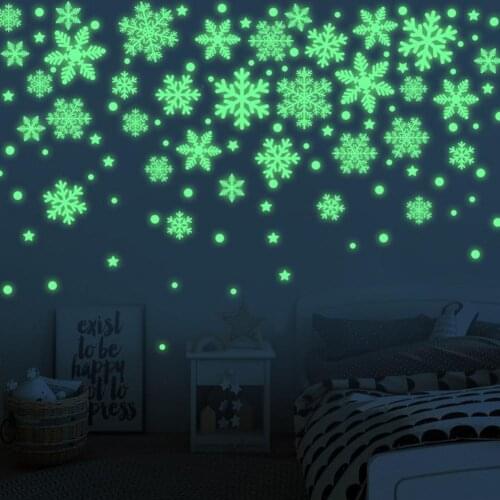Glow In The Dark Snowflake Stickers Fluorescence Stars Clings Decals Wall Window Decoration Christmas Home Bar Wall Sticker