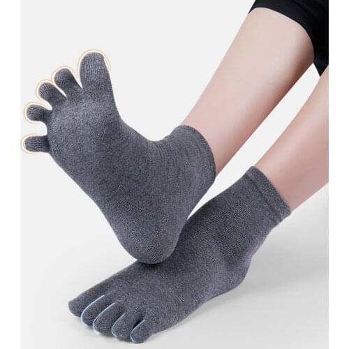 Toe Socks Men and Women Five Fingers Socks Breathable Cotton Socks Sports Running Solid Color Black White Grey Blue khaki coffee