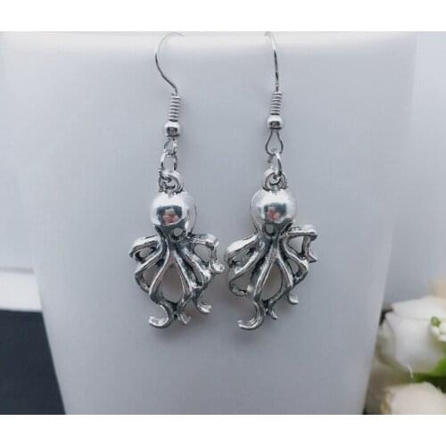 2018 / hot sale retro Octopus earrings nautical squid sea monster antique silver jewelry earrings