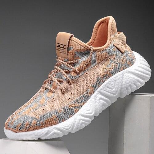 Summer Mens Casual Shoes Explosions Luminous Shoes Luminous Flying Woven Shoes Mesh Sports Shoes Breathable Hard-Wearing Shoes