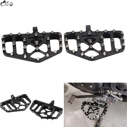 Motorcycle CNC Aluminum Wide MX Foot Pegs Floorboards For Harley Dyna Electra Glide FLHT Fatboy Road King FLHR Sportster 883