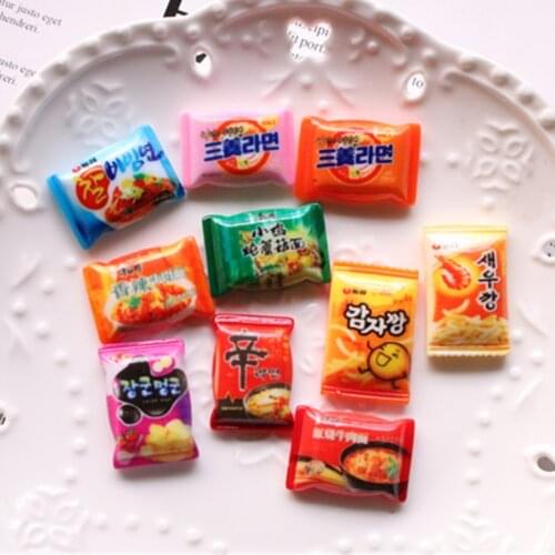 10pcs 24mm*16mm Kawaii resin Fashion Instant noodles Charms for DIY decoration neckalce earring key chain Jewelry Making