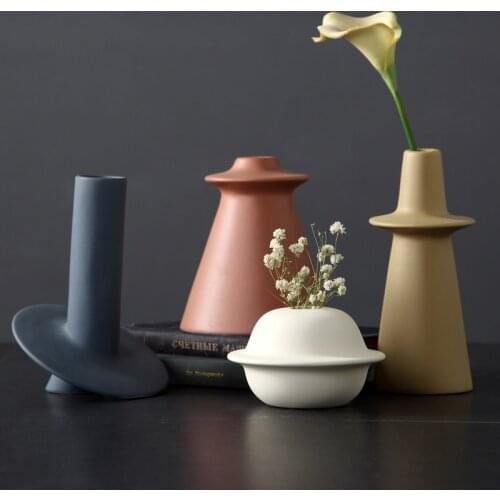 Nordic geometric irregular Morandi vase ceramic decoration creative frosted living room dried flower vase simple decoration