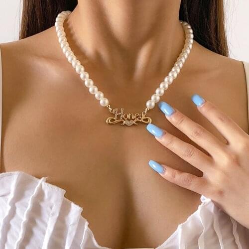 Elegant Imitation Pearl Rhinestone Letters Heart Bowknot Choker Necklace for Women Vintage Clavicle Necklace Colar Jewelry Gift