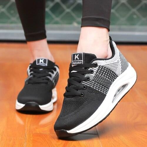 VTOTA Air Mesh Women Platform Tenis Feminino Lace Up Casual Shoes Lightweight Woman Vulcanized Sneakers Women Shoes Trainers
