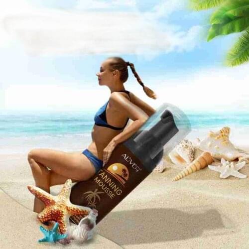 100ml Self Tanning Mousse Cream Moisturizing No Streaks Bronzer Tanning Mousse Fast-dry Instant Fake Tan Sunless Tanning Lotion