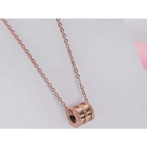 Korean Fashion Simple Stainless Steel Cylinder Pendant Women Clavicle Necklaces Female Charm Chokers Necklace Party Jewelry Gift