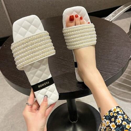 Womens Summer New String Bead Flat Sandals Slippers Female Casual Square Heel Soft-soled Slides Hot Sale Plus Size Shoes