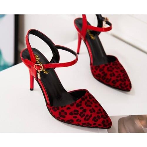 2021 Pumps Spring and Autumn The New Fashion Pointed Shallow Mouth Buckle Color Matching High Heel Womens Shoes Plus Size 35-43