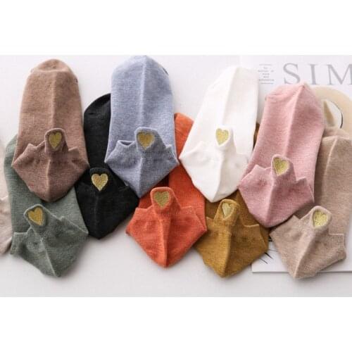 4Pairs Woman Socks Cotton Cute Heart Embroidered Ankle Sock Solid Fashion Kawaii Summer Girls Lovely Female Short Socks 2021 New