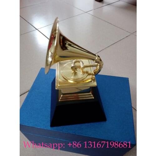 2018 THE 60 TH GRAMMYS Awards Gramophone Metal Trophy by NARAS 18.5cm Height Nice Gift Souvenir Collection And Free Shipping
