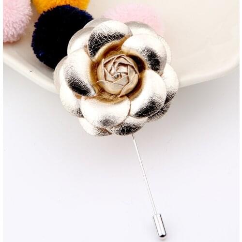 Women fashion gold artificial PU Leather Artificial Pearls Rose Camellia Flower Unisex Brooch Long Needle Lapel Pins Gift