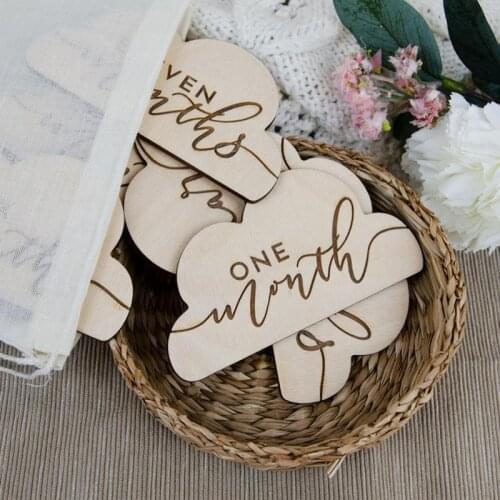 Wooden Baby Month Milestone Card Cloud Shape Milestone Photograph Cards Birthday Newborn Birth Gift Souvenir Photography