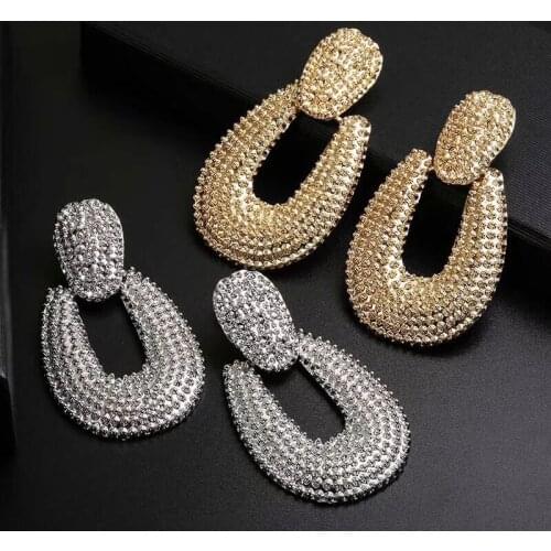 New design creative jewelry high-grade elegant crystal earrings round Gold and silver earrings wedding party earrings for woman