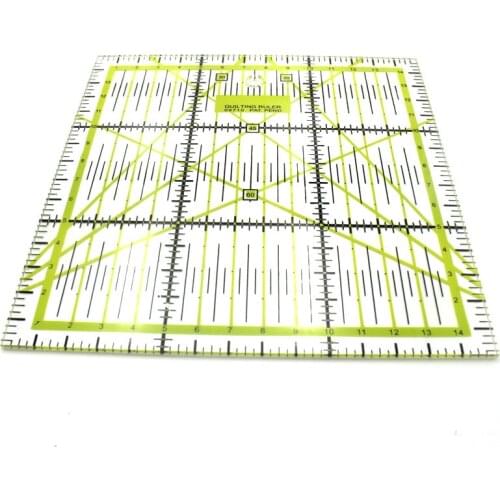 1pcs 15*15cm Patchwork Ruler Measuring Tool Patchwork Foot Sewing Aligned Ruler Grid Cutting Edge Tailor Craft
