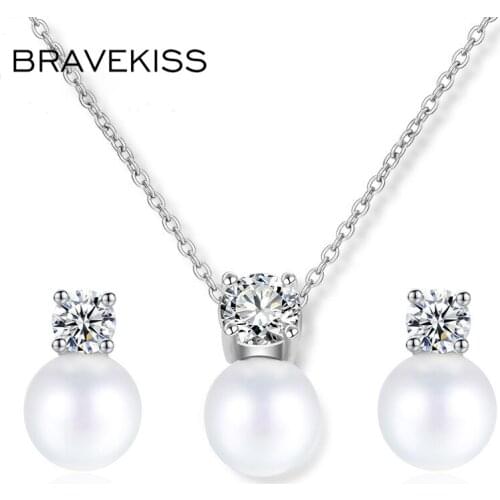 BRAVEKISS Pearl Necklaces For Women