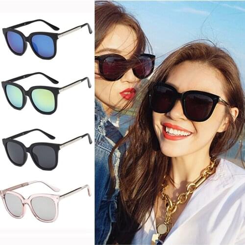 Cat Eye Sunglasses for Women Men Sun Glasses Eyewear Driving Eyeglasses Plastic Frame Clear Lens Shade for female Fashion UV400