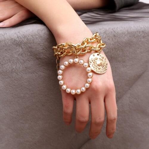 Fashion exaggerated 2-piece set of bracelets crab geometric hollow bracelet female punk imitation pearl temperament jewelry