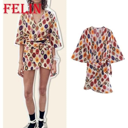 Za 2021 Women Chic Geometric Print Pleated Mini Dress Vintage V Neck Sexy Party Dress Elegant Mujer Vestidos