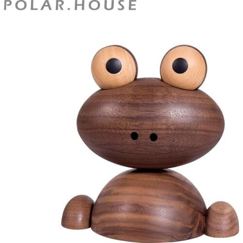 Home Decoration Accessories Modern Wood Frog Figurines Wooden Aromatherapy Animal Model For Living Room Carving Sculpture Figure
