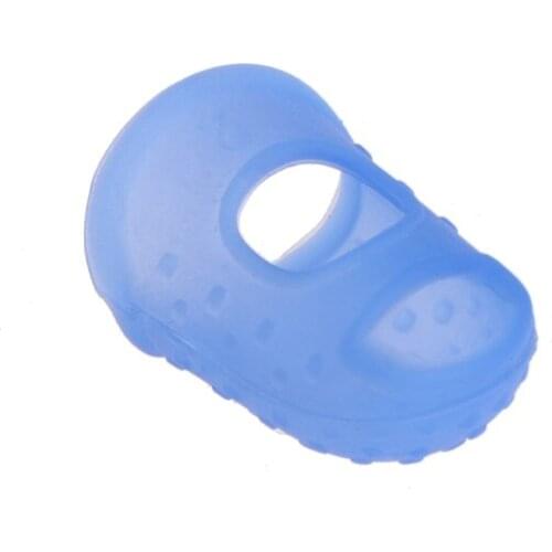 Silicone Thimble Finger Protector Stitching Sewing Needlework Tool Random Colors