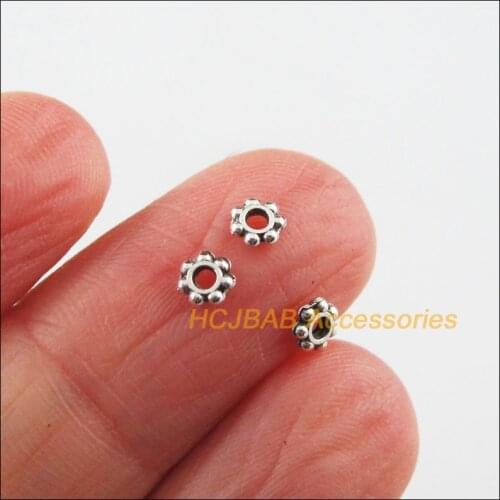 Fashion 500Pcs Tibetan Silver Color Tiny Flower Round Charms Spacer Beads 4mm