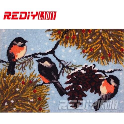 DIY Latch Hook Rug Kits Unfinished Crocheting Tapestry Yarn Needlework Cushion Set for Embroidery Carpet the Birds of Winter Mat