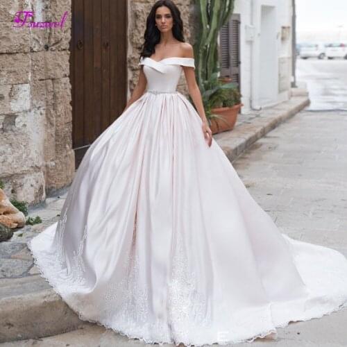 Fsuzwel New Arrival Boat Neck Matte Satin A-Line Wedding Dresses 2020 Luxury Pearls Sashes Princess Bride Gown Vestido de Noiva