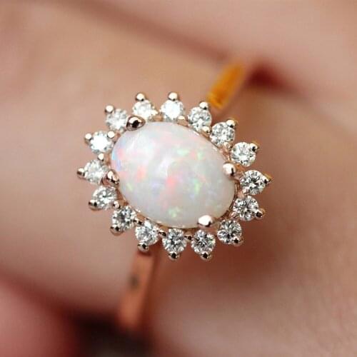 New Egg-shaped Opal Ring Gold Plating Jewelry Vintage Retro Design for Women Luxury Wedding Engagement Rings Accessories