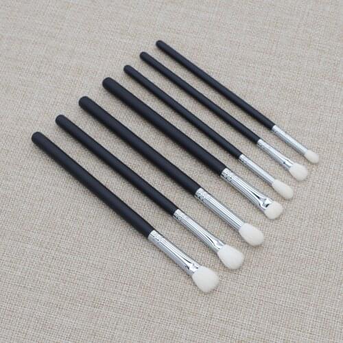 Professional Handmade Makeup Brushes Set Soft Saikoho Goat Hair Eye Shadow Blending Smudge Brush Smoky Eye Make Up Brush Kit