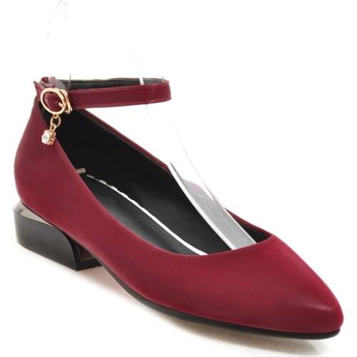 The size and the wind in the spring of 2019 college low code 33-43 word cingulate shallow mouth pointed single shoes