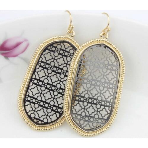 2020 Fashion Large Gold Black Patterned Hollow Out Clover Oval Zinc Alloy Statement Earrings for Women Filigree Earrings Jewelry