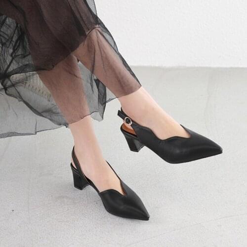 New fashion casual wild pointed toe thick sandals Baotou thick heel four seasons shoes large size simple womens shoes