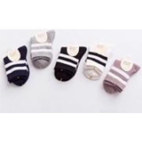 1 Pair Children Socks Soft Cotton Socks Breathable Comfortable Socks Stylish Striped Fashion Casual Lovely Socks for Kids