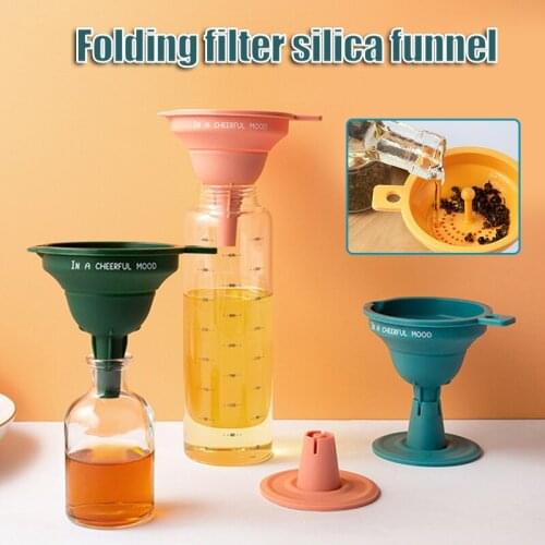 Silicone Funnel Collapsible Flexible Soft Food-Grade Silicone Durable Easy to Store Kitchen Tool for Liquid Powder GQ