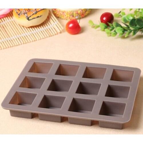 12 Squares Cake Tools Cupcake Chocolate Baking Tray Fondant Kitchen Bakeware Silicone Mousse Cake Mold Muffin Pan IC879592