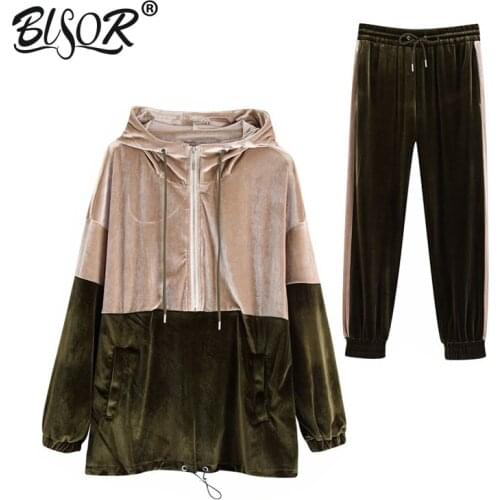 BLSQR Woman's Sport Customs