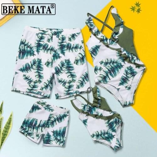 Family Matching Swimsuit Father Son Swim Shorts Mom And Daughter Swimwear 2021 Summer Family Look Mother Daughter Bikini Suit