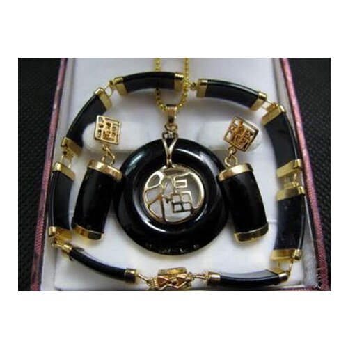 Fine Natural Black jade pendant necklace bracelet earrings Jewelry set