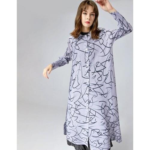 Trench Coat For Women 45-75kg Plus Size Autumn Turn Down Collar Long Sleeved Single Breasted Print Loose Miyake Pleated Coats