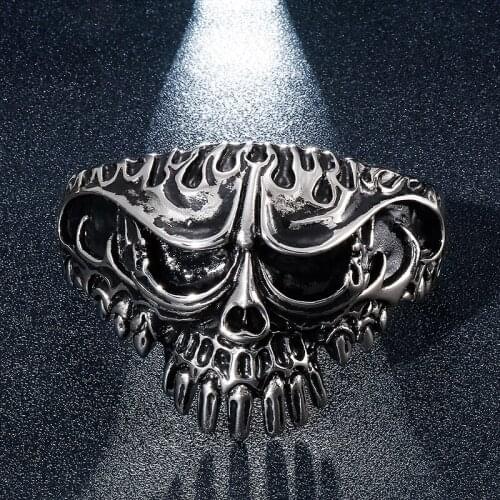 European and American Trendy Mens Bracelets Stainless Steel Jewelry Casting Skull Bracelet Retro Fashion boy Ghost bracelet Hot