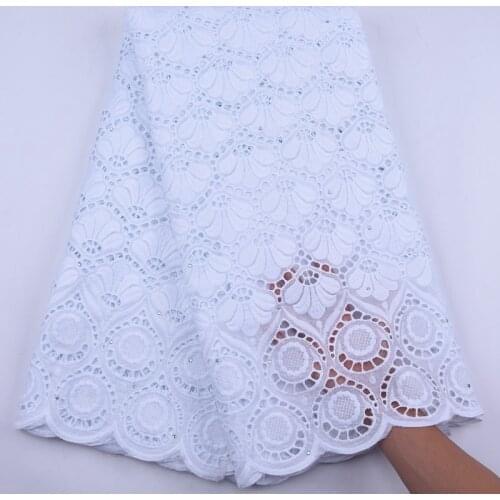 Latest Design 100% Cotton African Lace Fabric 2020 High Quality Lace Pure White Nigerian Swiss Voile Lace In Switzerland S1944