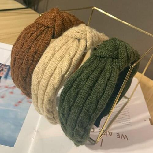 QCOOLJLY New Fashion Winter Knitted Headband Warm Handmade Hairband For Women Solid Turban Center Knot Girls Hair Accessories