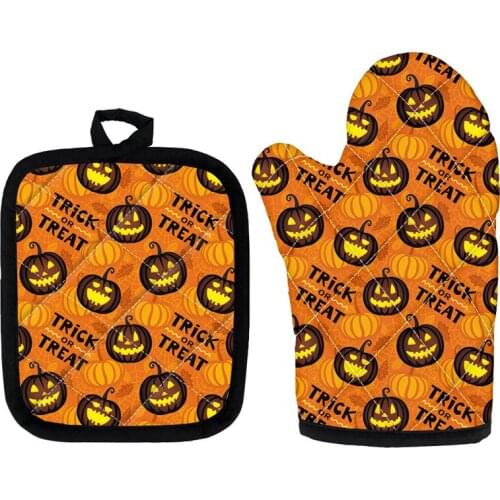 Cartoon Style Microwave Oven 2pcs Heat Resistant Glove and Pad Funny Trick Or Treat Pumpkin Pattern Kitchen Accessories Mittens