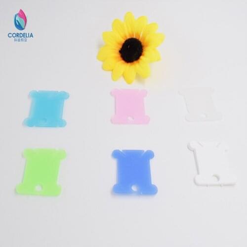 5 pcs wholesale price 6 different color cross stitch thread holder as coiling plate to keep the yarn tight as home DIY tool