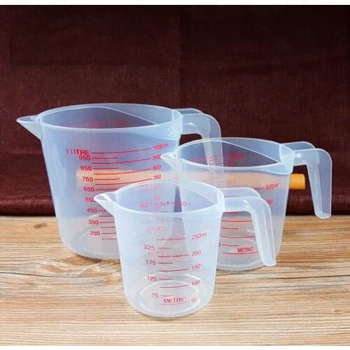 1PC 250/500ML Plastic Measuring Cup Jug Pour Spout Surface Kitchen Tool Supplies Quality Cup with Graduated Quality Kitchen